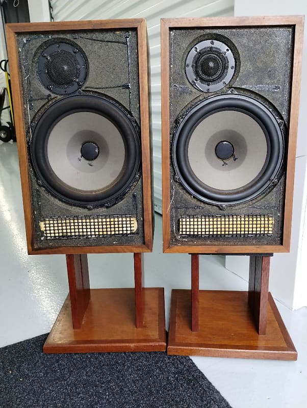 Dynaco A25 speakers with custom stands in very good condition - 1970&#039;s  			