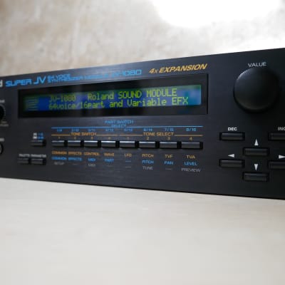 Roland • JV-1080 64-Voice Synthesizer Module (1996)