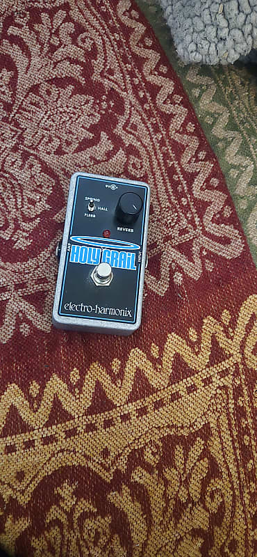 Electro-Harmonix Holy Grail