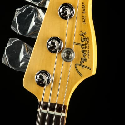 Fender American Professional II Jazz Bass, Rosewood Fingerboard - Olympic White image 7