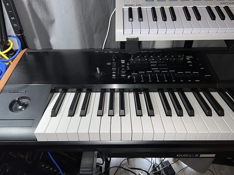 Korg KRONOS 2 88-Key Digital Synthesizer Workstation