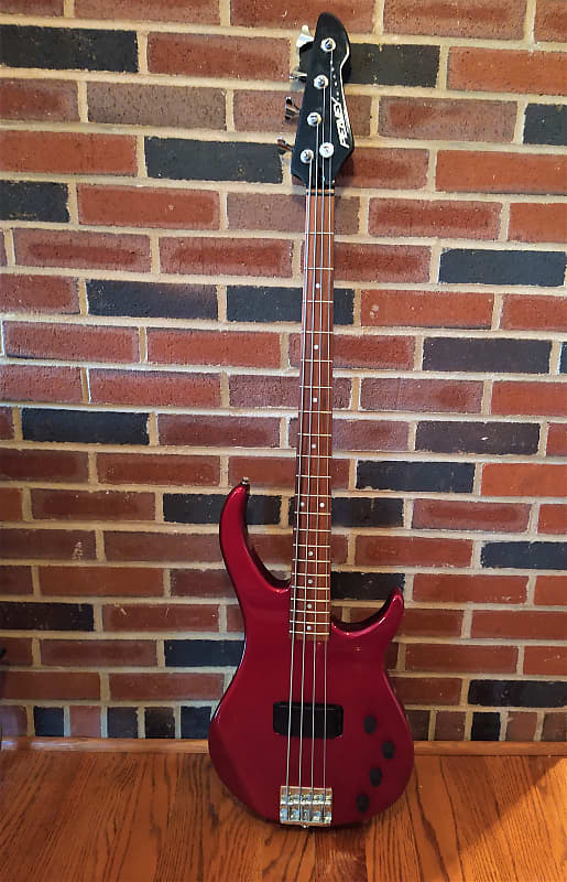 Peavey G Bass Ruby metallic Reverb