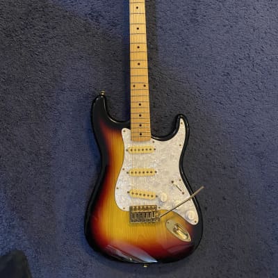 Tokai Custom Edition Stratocaster 1986-87 Sunburst image 1