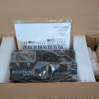 Waldorf Blofeld Desktop Synthesizer with (SL) Sampling Option Black Shadow