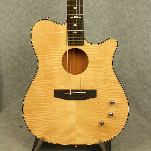 Carvin acoustic outlet guitar