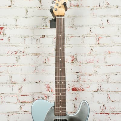 USED Fender B-Stock Chrissie Hynde Telecaster Electric Guitar Ice Blue Metallic image 3