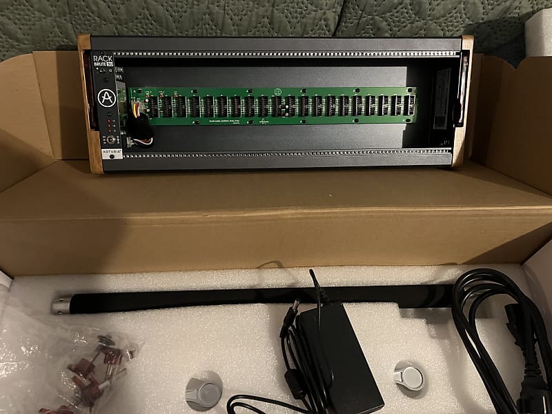 Arturia RackBrute 3U Eurorack Modular Case 2018 - Present - Black image 1