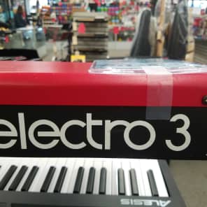 Nord Electro 3 73 Keyboard 2012 Red with Bag image 3