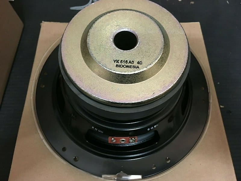 yamaha hs sub