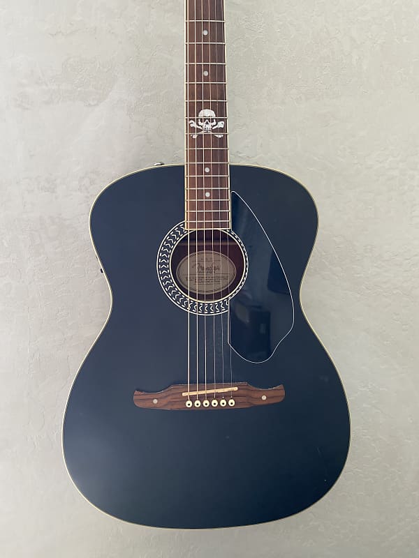 Fender Avril Lavigne Newporter Acoustic - Electric