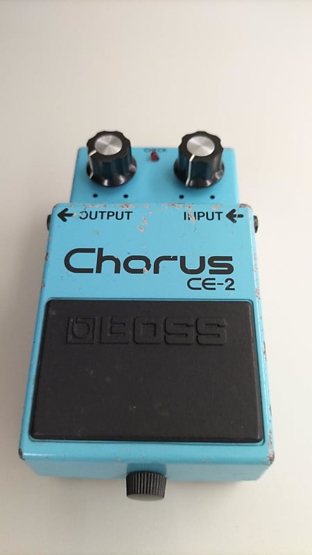 Boss CE-2