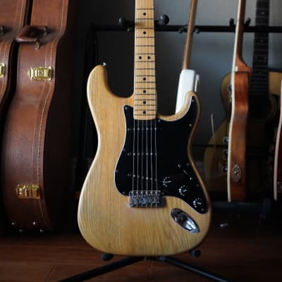FenderPlayerStratocaster 美品 1978 Fender Stratocaster – Black – GuitarPoint
