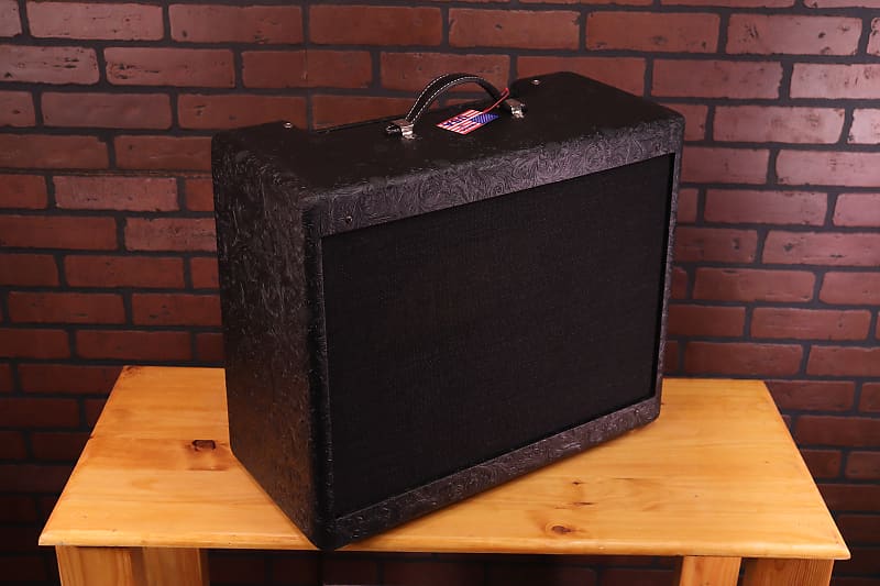 Narrow Panel Deluxe 5e3 with Black Tooled Tolex Reverb
