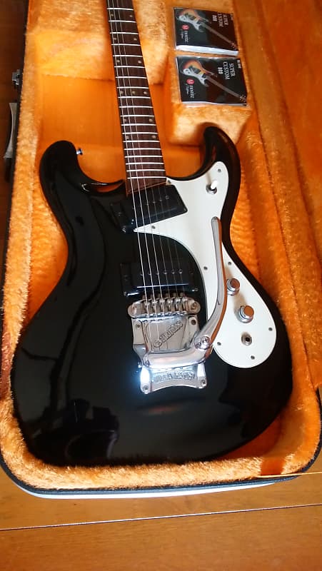 全音 MORALES ZES-300 1966-69 Morales ZES-300 Tuxedo Finish Edition Mosrite Clone