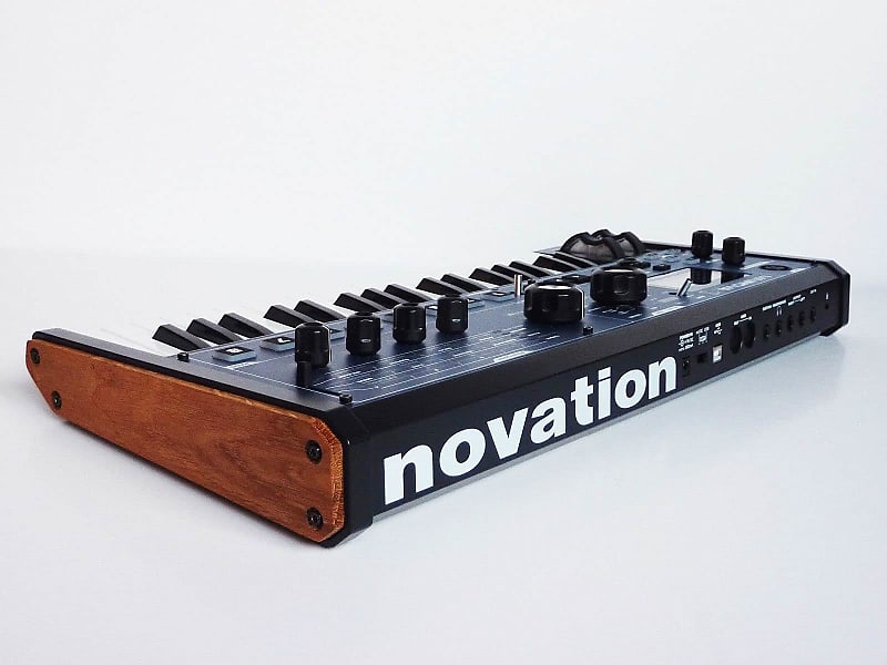 Novation MiniNova Solid Oak replacement end cheeks panels Bild 1