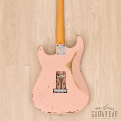 2007 Fender Custom Shop NAMM Limited Edition 1962 Stratocaster Relic Shell Pink w/ Case, COA image 3