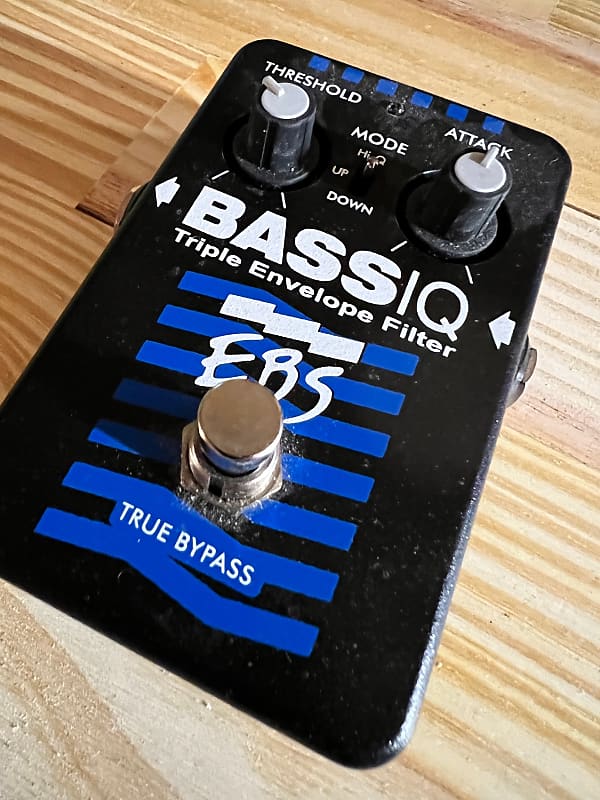 EBS 「BASSIQ 」　Triple Envelope Filter EBS Bass IQ Triple Envelope Filter Auto Wah Guitar Effect