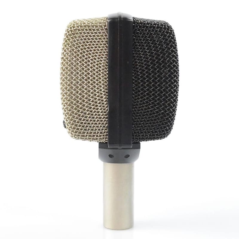 AKG D12 E Cardioid Dynamic Microphone image 2