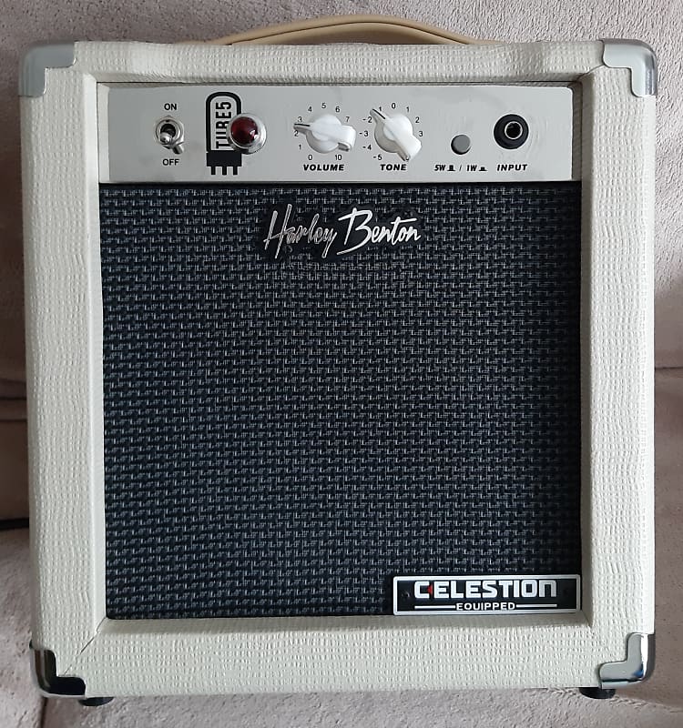 Harley benton 5 store watt tube amp