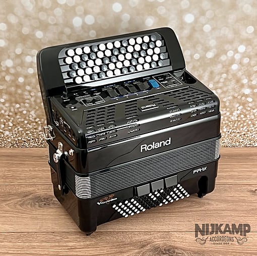 Roland FR-1XB BK V-Accordion 2022 Black image 1
