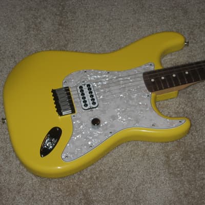 Brand New Fender Limited Edition Tom DeLonge Signature Stratocaster 2023 - ❗Graffiti Yellow for sale