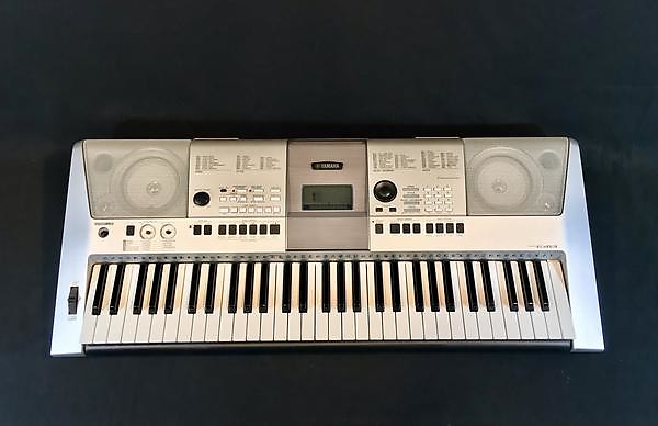 Yamaha PSR-E413 Portable Keyboard USED | Reverb