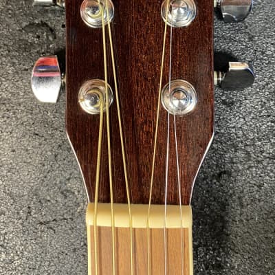 Fender パーラーギターGDP100 Fender GDP100 Parlor Acoustic Guitar Natural | Guitar Center