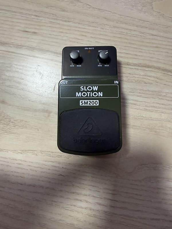 SM200 SLOW MOTION ベリンガー スローモーション Behringer Slow Motion SM200 | Sweetwater