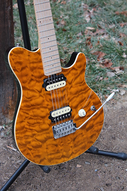 ギター Olp MM1 Axis by Musicman Ernie Ball OLP MM1 Axis Style Electric Guitar honey finish used | Mass
