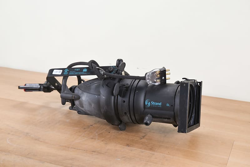 Strand Lighting 19 Degree Leko Ellipsoidal Light (church Reverb