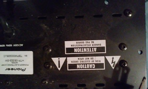 Pioneer sub offers woofer excellent HTP105/205-SW