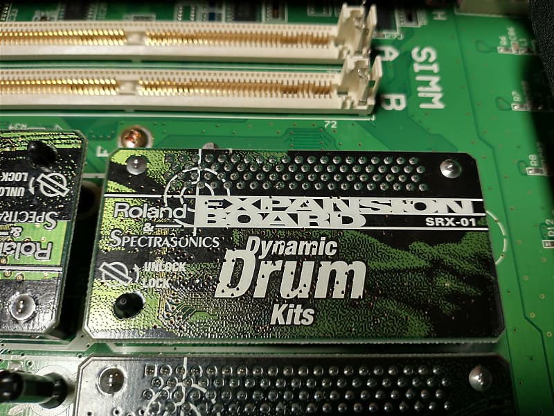 Roland ローランド エクスパンション　ボード  SRX-01 srx_01_main.jpg