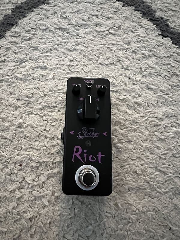 Suhr Riot Mini