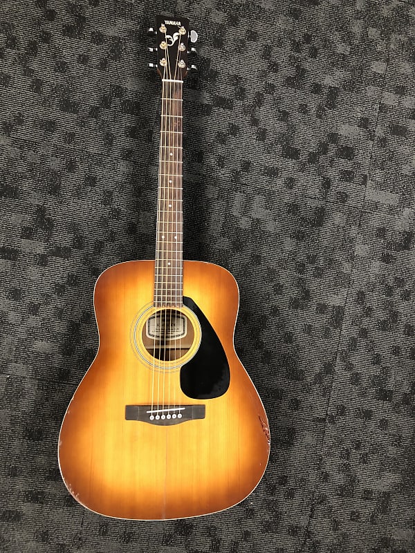 Yamaha fg deals 413s