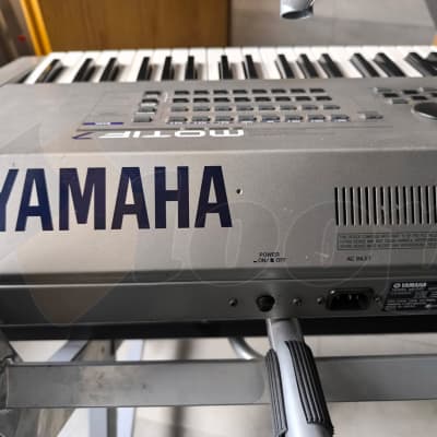 Yamaha MOTIF 7 workstation image 7