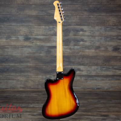 Harley Benton Jazzmaster 2019 Sunburst cool inexpensive offset guitar plays great image 3