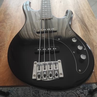 PRS SE Kestrel Bass 2010s - Black for sale