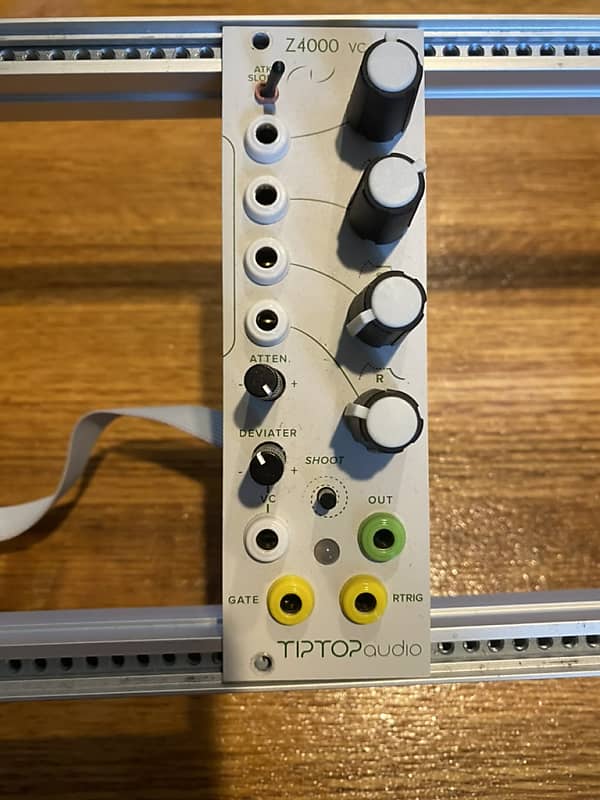 Tiptop Audio Z4000 VC-EG