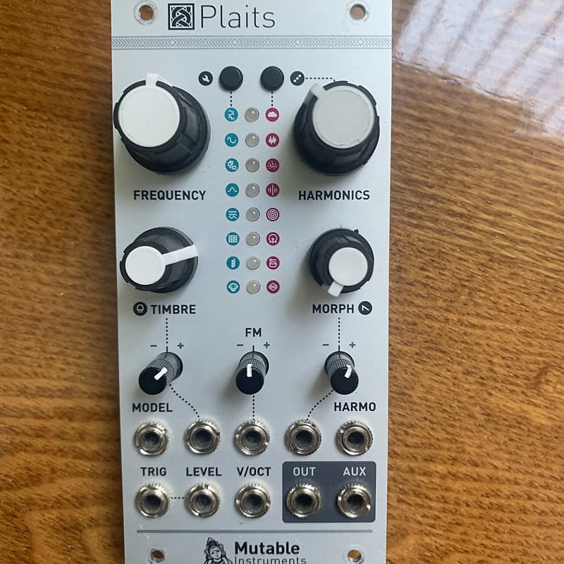 Mutable Instruments Plaits
