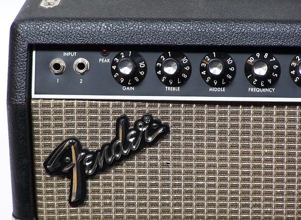 Fender Sidekick Bass100 メンテナンス済 完動品 Fender sidekick 100 BASS SK-100Bの通販 by kzm's shop｜ラクマ