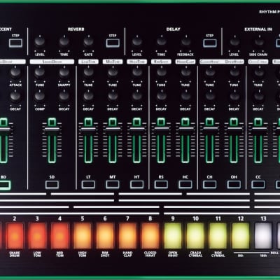 Roland AIRA TR-8 Rhythm Performer