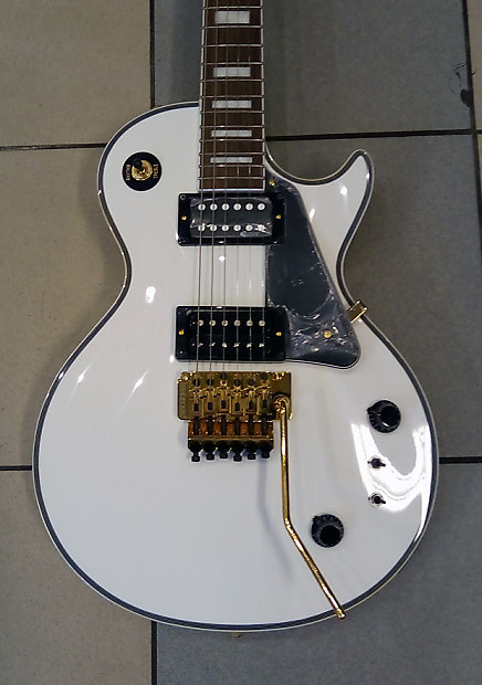 Single cut guitar shop with floyd rose