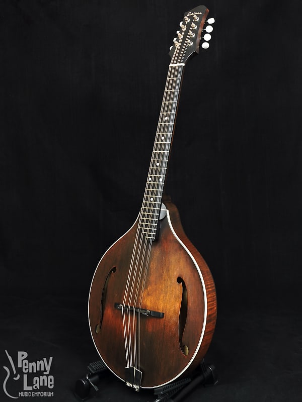 Eastman MDO305 A-Style Octave Mandolin with Gig Bag image 1