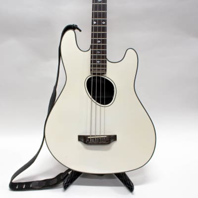 Kramer Ferrington Acoustic-Electric Bass Guitar with Case - White image 1