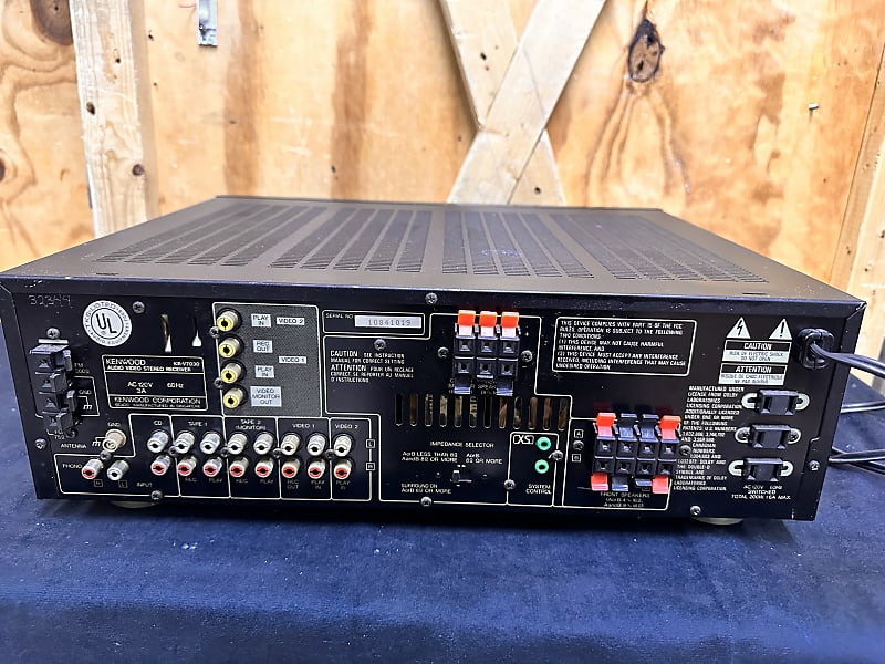 Kenwood KR-V7030 Audio Video HiFi 4 channels Stereo Receiver