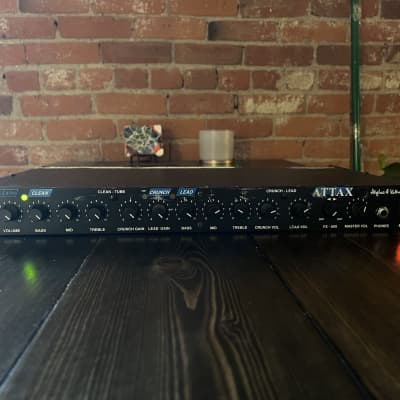 Hughes & Kettner ATTAX 3 channel tube guitar preamp image 2