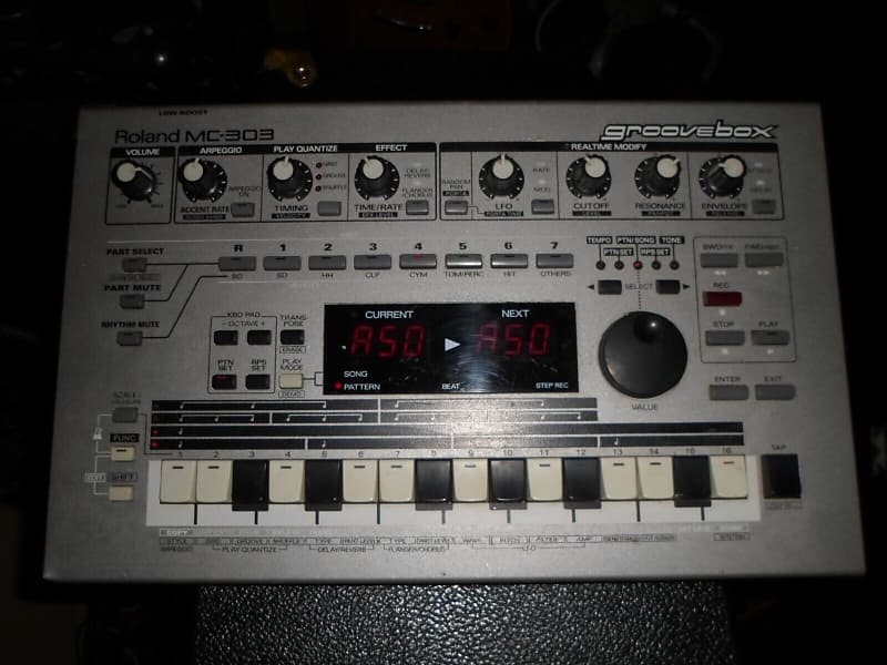 Roland MC303 Sequencer Dance Music Drum Machine Groovebox | Reverb