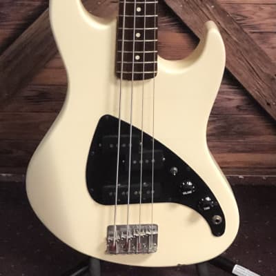 Fender JP-90 1995 Arctic White for sale