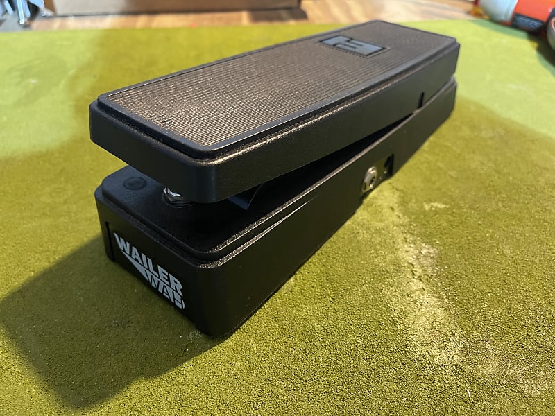 Electro-Harmonix Wailer Wah