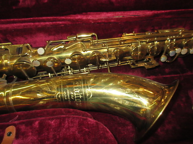 Holton 241 tenor deals saxophone